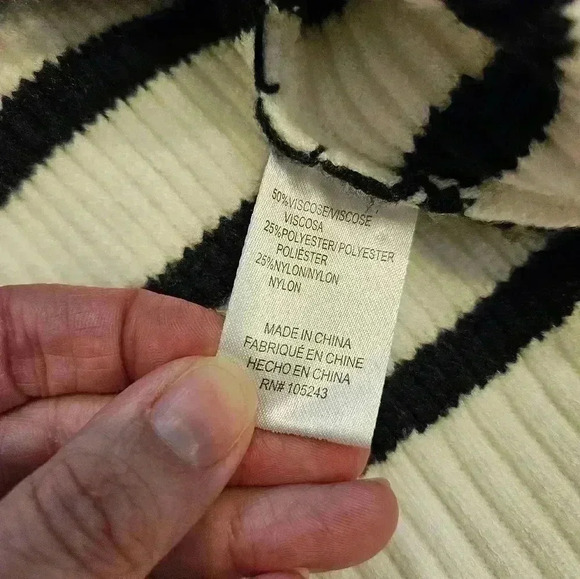 Studio B Brand Navy & White Striped Nautical Style Cardigan Sweater, Size Medium - Picture 4 of 5